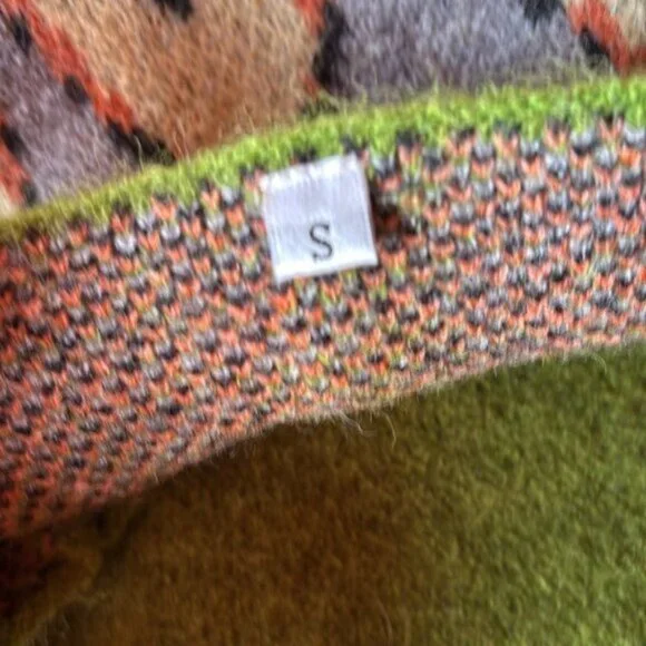 Argyle Chevron Sweater (S) Apple Green Patterned Boat Neck Knit Sweater - Picture 6 of 6